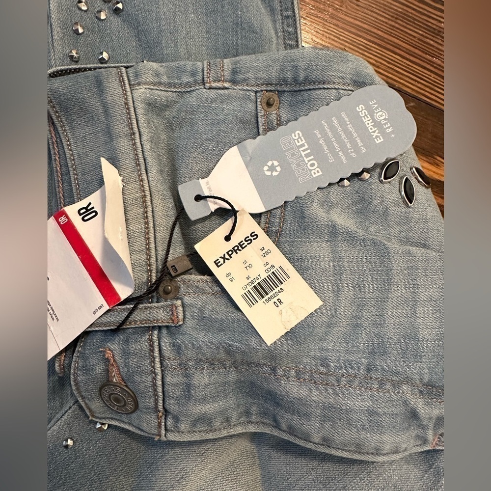 EXPRESS Ankle legging Jean super high rise studded - Picture 3 of 4